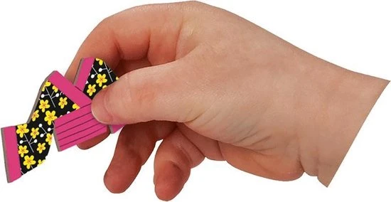 Janod Magnetibook - Verkleedfeest Meisjes 8 Janod Magnetibook - Verkleedfeest Meisjes - Afbeelding 6