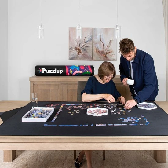 Puzzlup 3000 - XXL Puzzelmat Neopreen - Zelfsluitend En Antislip - Portapuzzle Met Luxe Opbergtube - Tot En Met 3000 Stukjes - 95 X 150 Cm 15 Puzzlup 3000 - XXL Puzzelmat Neopreen - Zelfsluitend En Antislip - Portapuzzle Met Luxe Opbergtube - Tot En Met 3000 Stukjes - 95 X 150 Cm - Afbeelding 13