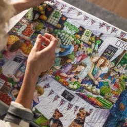 Falcon Puzzel The Woodland Cottage - Legpuzzel - 2 X 1000 Stukjes -Exporteren puzzels winkel 550x824 19